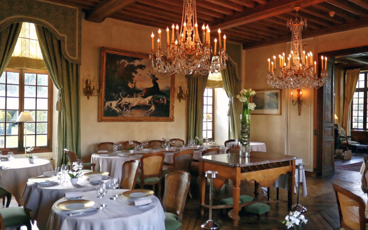 CHATEAU_DE_COURCELLES-Courcelles-sur-Vesle-Restaurantbreakfast_room-1-27735