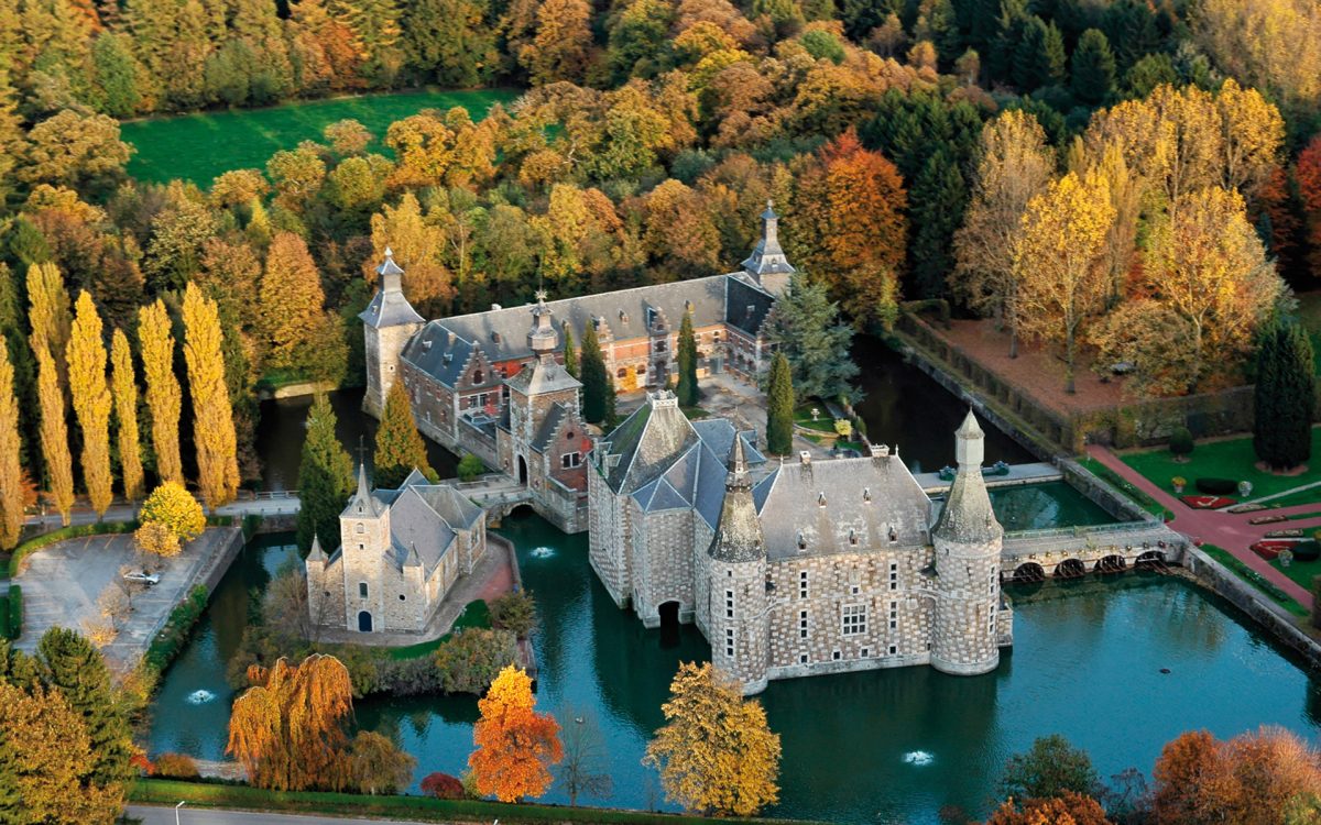 cha-teau-de-jehay-vu-du-ciel-37205