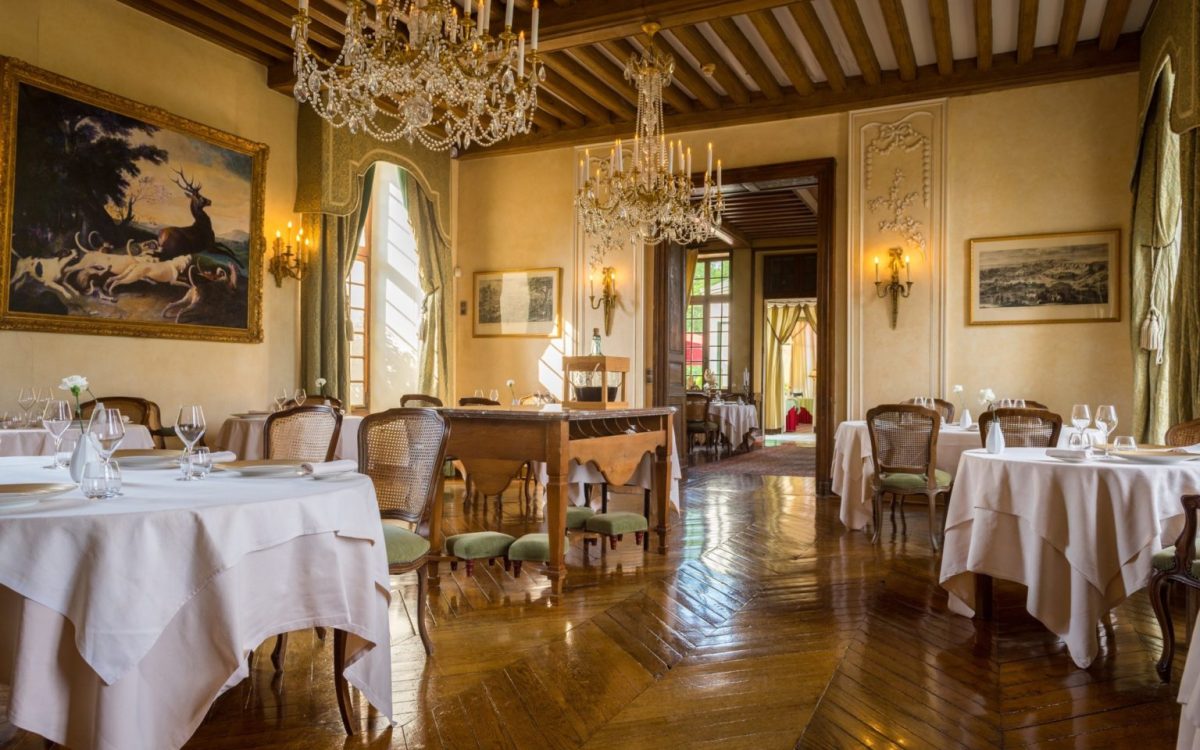 château-de-Courcelles-6-1-scaled-1536x1025